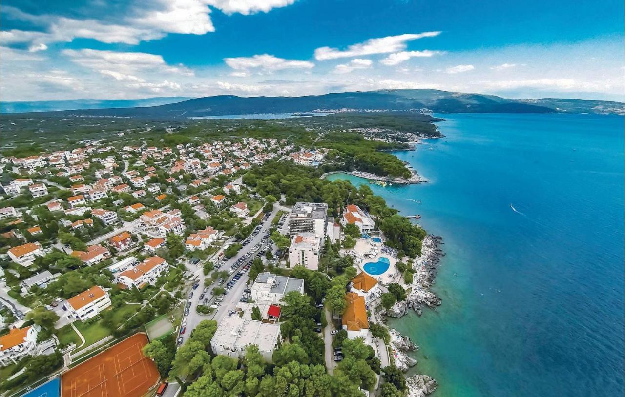 Awesome Apartment In Dobrinj With Wifi Екстер'єр фото